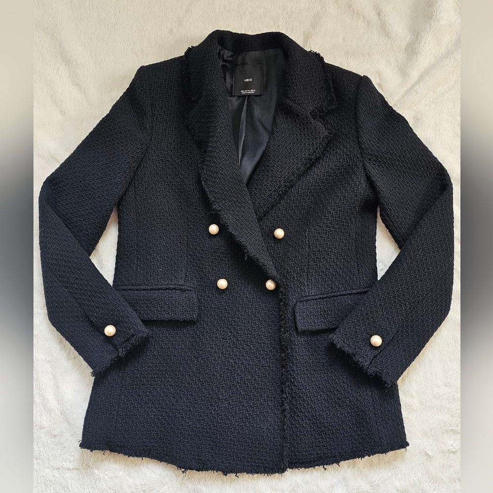 MANGO Tweed Blazer with Pearl Buttons and Fringe Detail Black sz M EUC